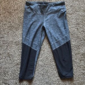 Prana Yoga Blue Athletic Crop Leggings large EUC